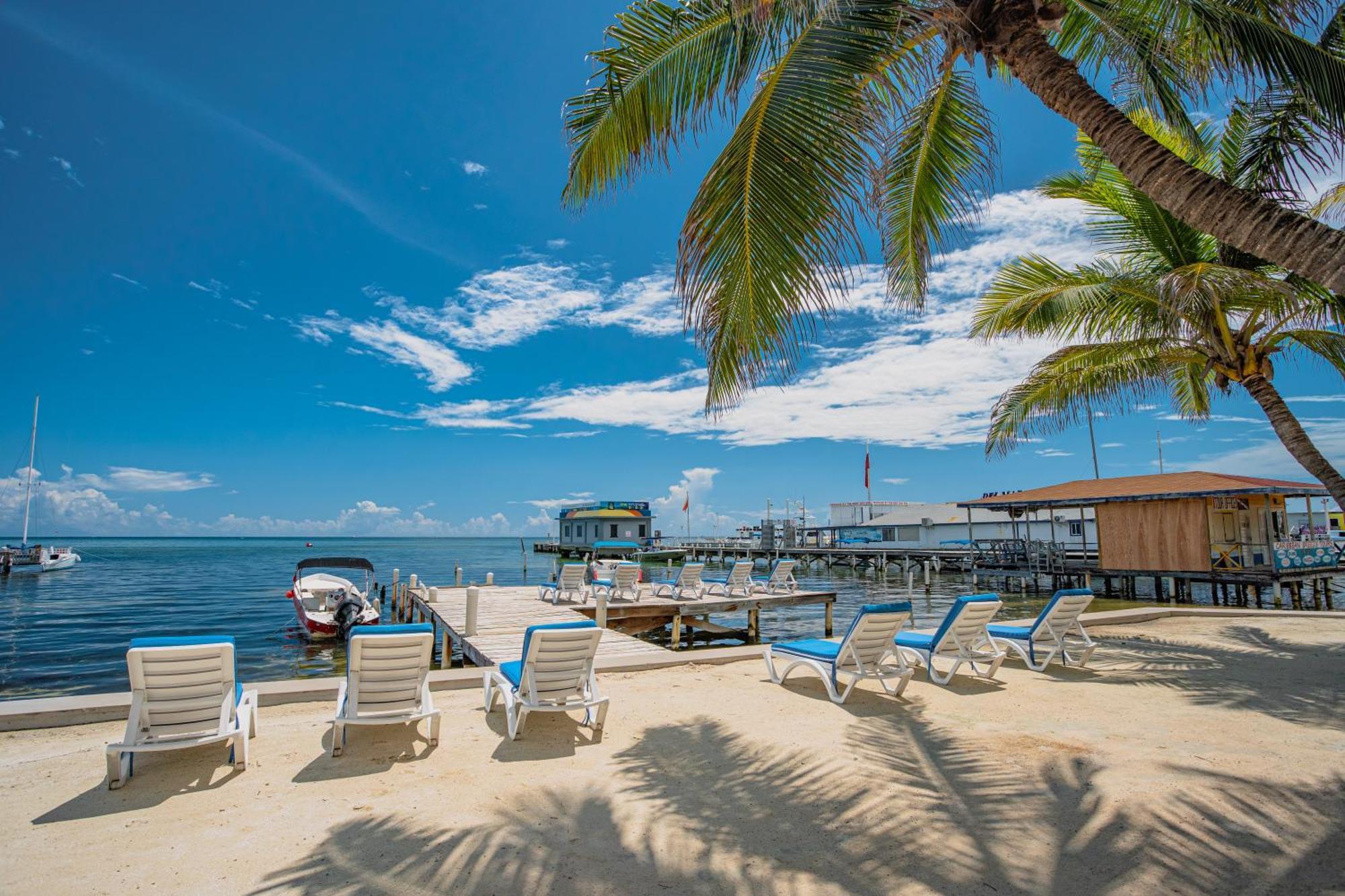 Sunbreeze Suites San Pedro  Kültér fotó